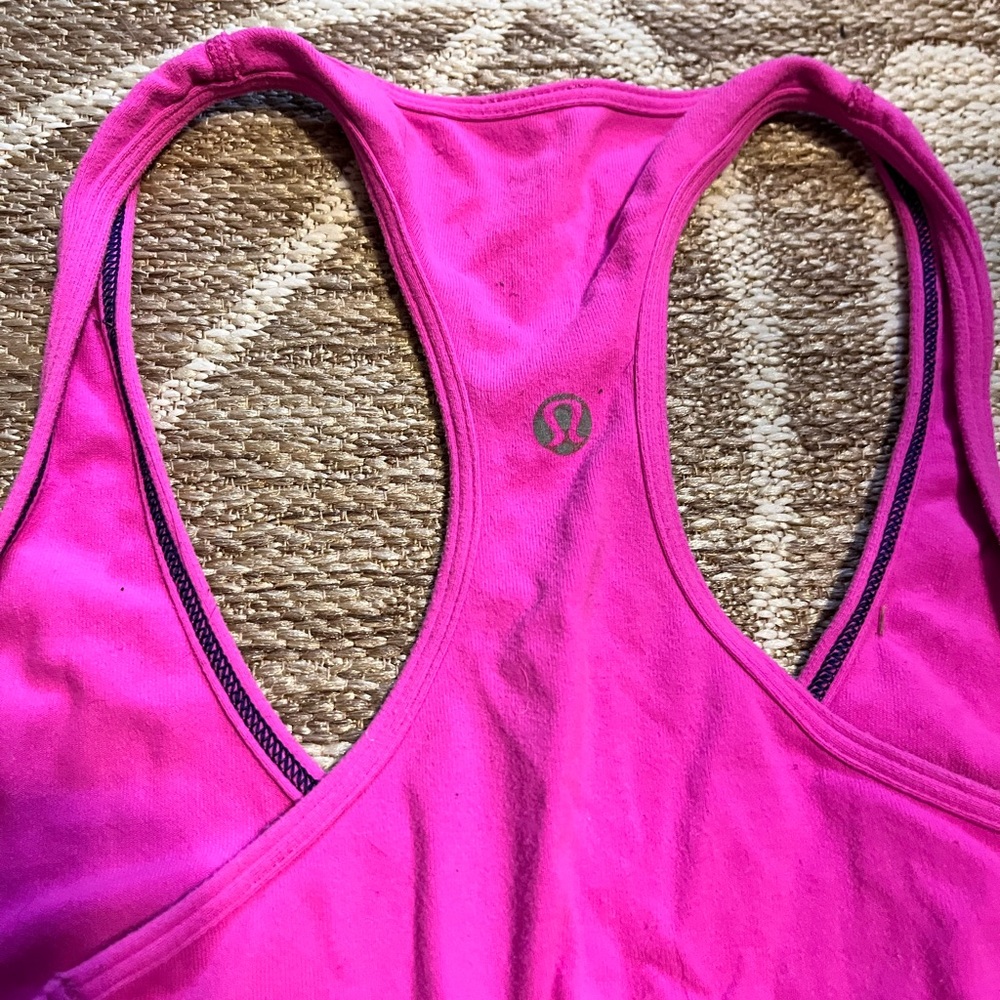 Lululemon tank top